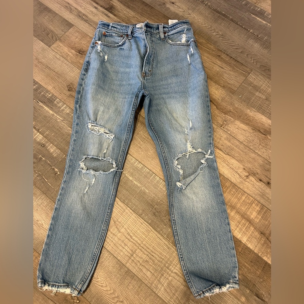 Abercrombie women’s High Rise Skinny Jeans